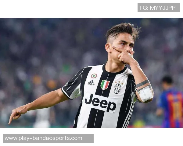 冬季时尚来袭哈兰德社交媒体分享冬季装扮迎接寒冷天气